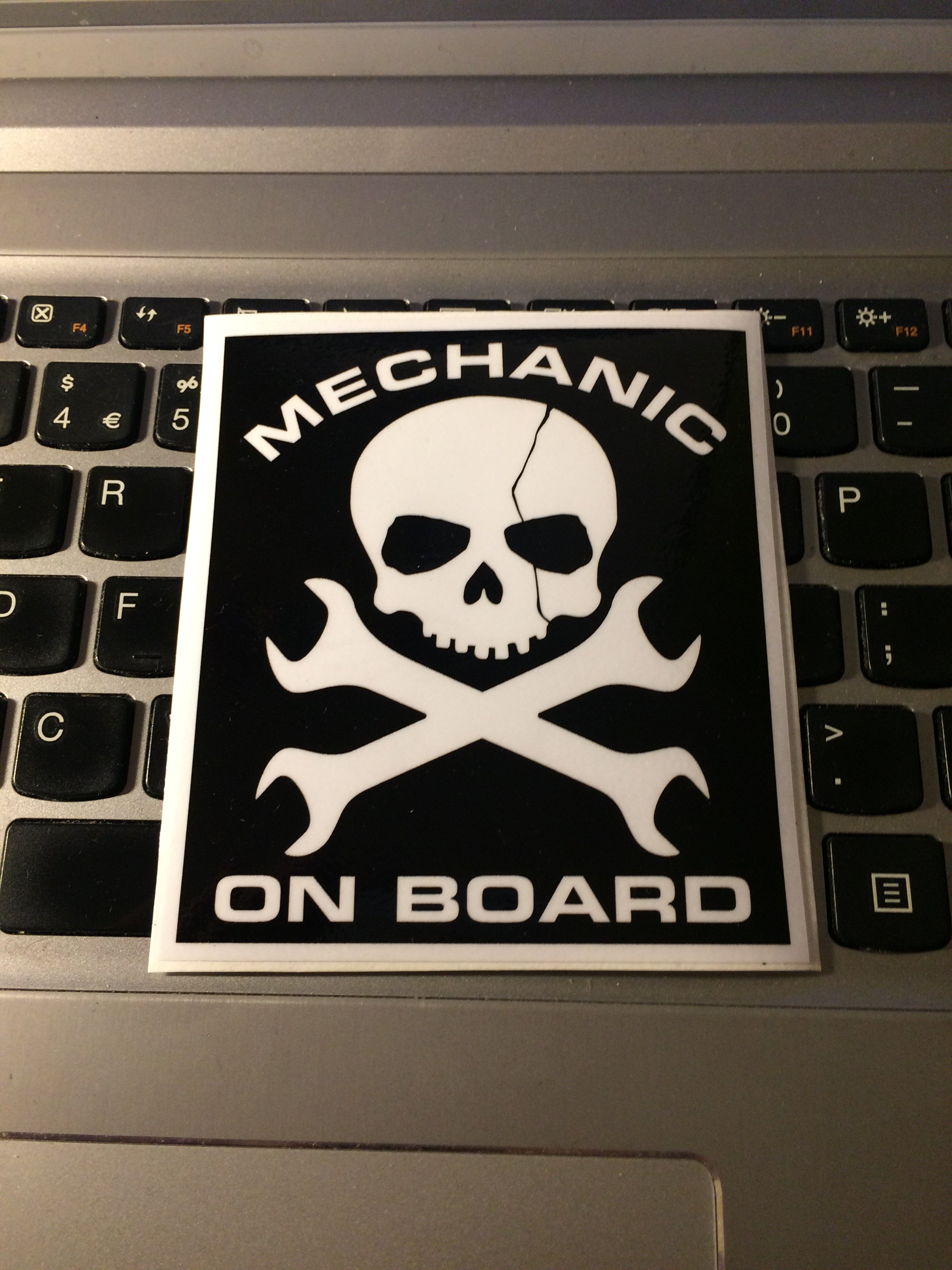 MECHANIC ON BOARD SKULL square Slap Sticker